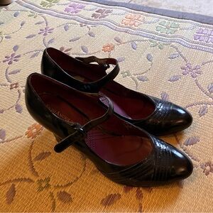 Enzo Angelina Black Mary Jane Women's Heels - Size 9.5